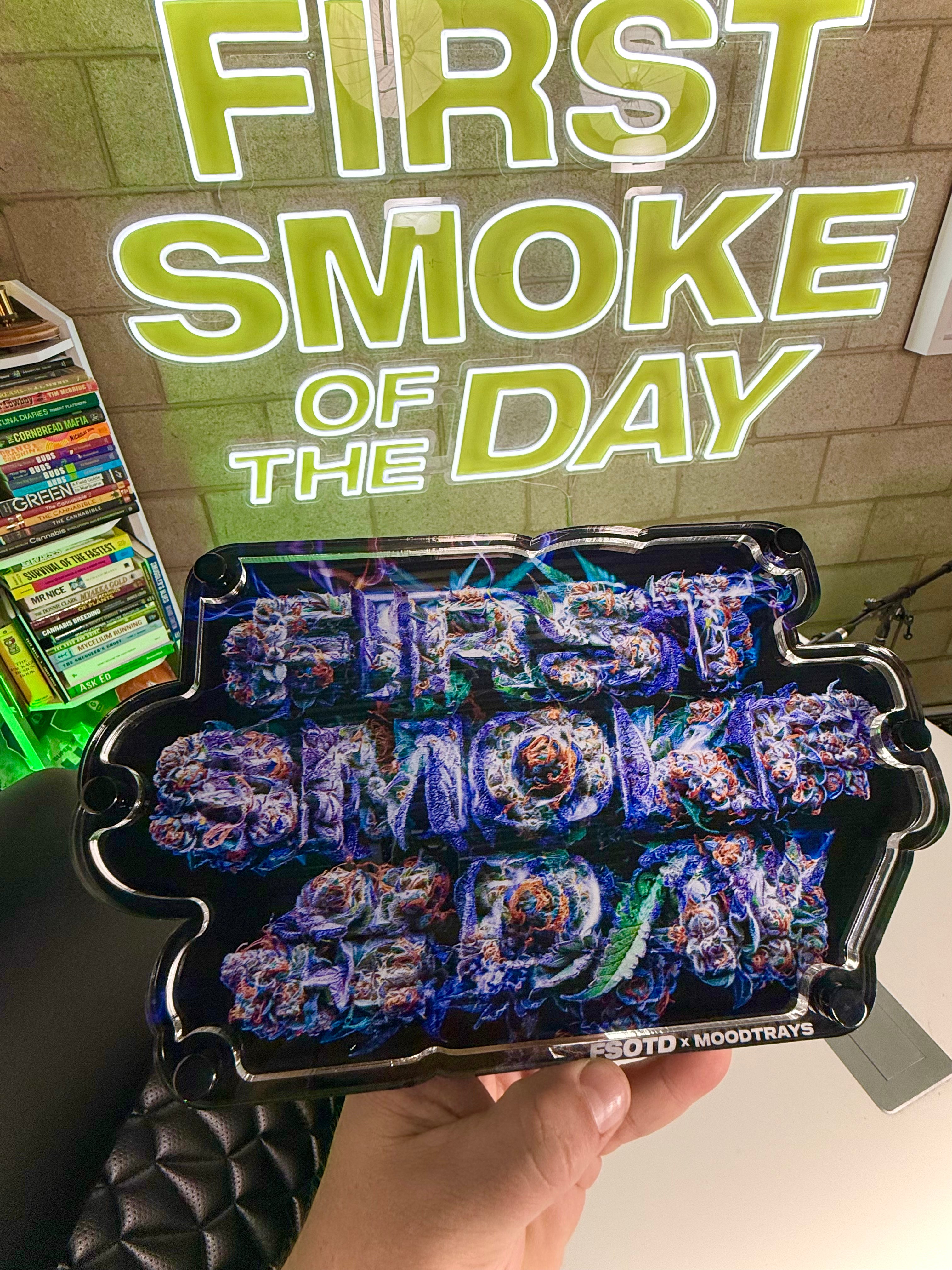 The BIG NUG Rolling Tray